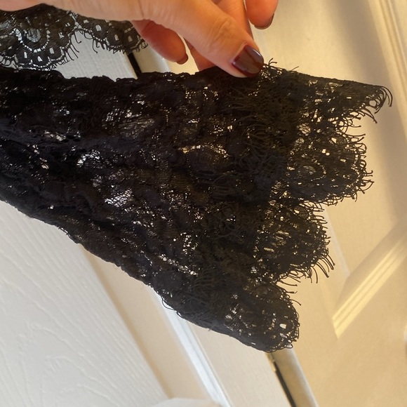 Zara Lace Blouse - Picture 3 of 4